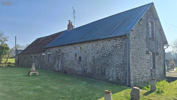 Fermette à vendre à Saint-Denis-de-Gastines en Mayenne (53500), ref : 53077-17