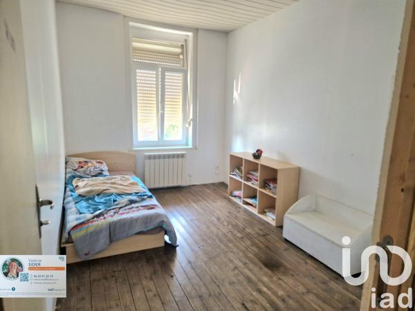 Maison 5 pièces de 76 m² à Hautmont (59330)