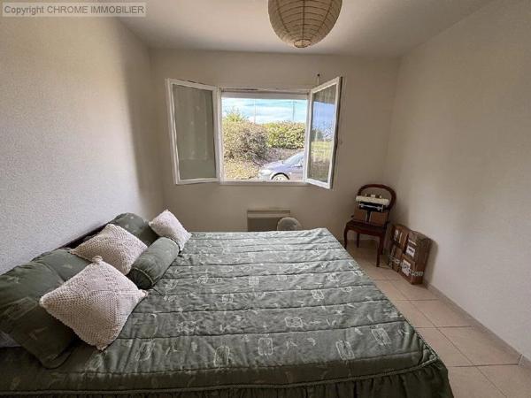 Vente                                                      Maison
                        
                     4 pièces                      92 m2                     à Sainte-Bazeille