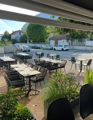 Fonds de commerce Restaurant à vendre LA TERRASSE (38)