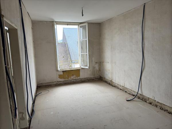 Maison Vibraye 6 pièce(s) 155 m2 et dépendances 150 m²