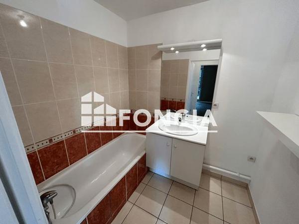 Location Appartement 2 pièces 45.4 m² - 18 RUE BARNAVE Valence 26000