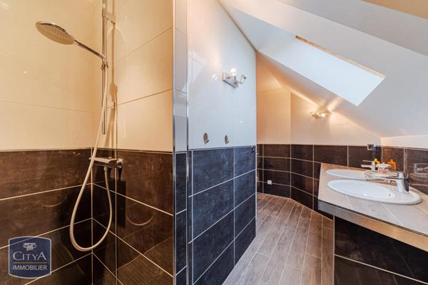 Maison à vendre 6 pièces 250m²