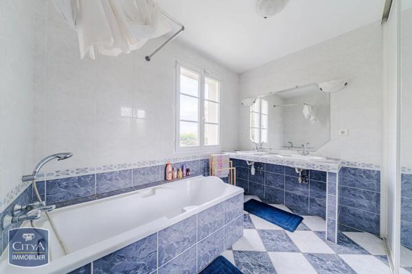 Maison à vendre 6 pièces 250m²