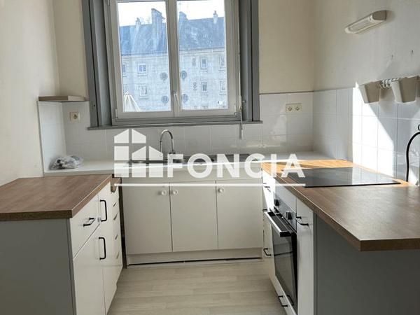 Location Appartement 3 pièces 79.61 m² - 9 RUE BANNIER Orleans 45000