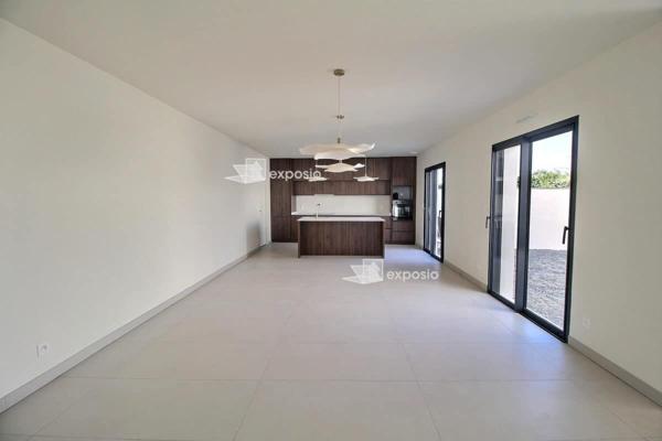 Maison Niort 4 pièce(s) 140.24 m2