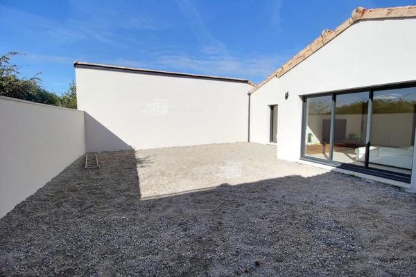 Maison Niort 4 pièce(s) 140.24 m2