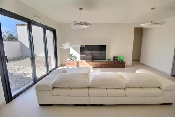 Maison Niort 4 pièce(s) 140.24 m2