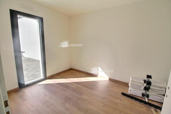 Maison Niort 4 pièce(s) 140.24 m2