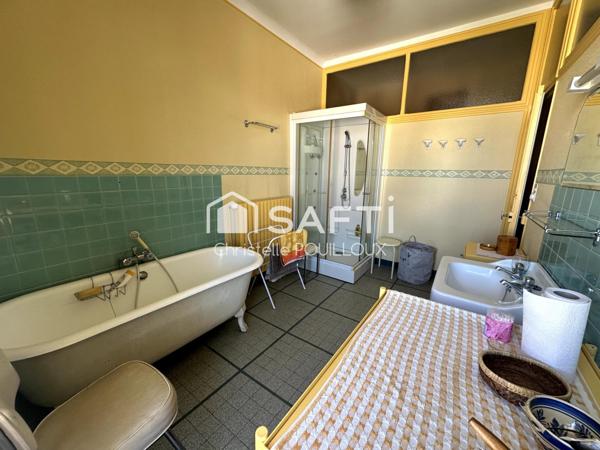 Propriété d'exception avec dépendances, piscine