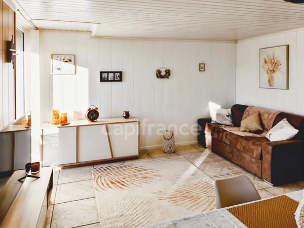 Studio meublé de 35m2 en attique avec cave