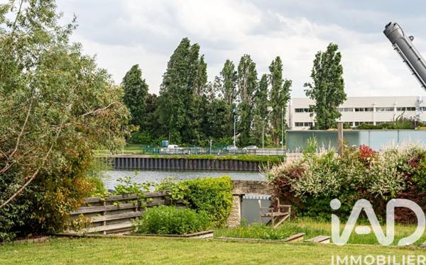 Maison à vendre 8 pièces 243 m² Chatou