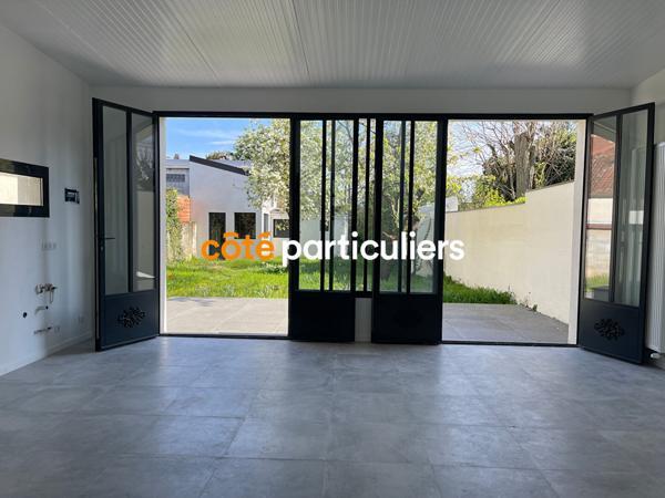 Vente Maison115 m² - 6 Pièces - SAINT MAUR DES FOSSES (94100)