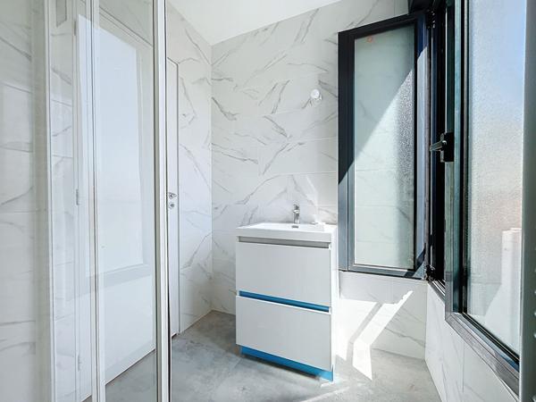 Vente Maison115 m² - 6 Pièces - SAINT MAUR DES FOSSES (94100)