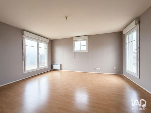 Appartement à vendre 3 pièces 67 m² Savigny-le-Temple