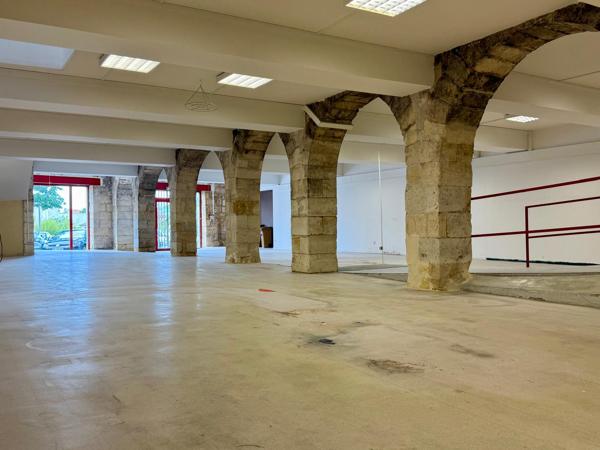 Libourne ensemble commercial