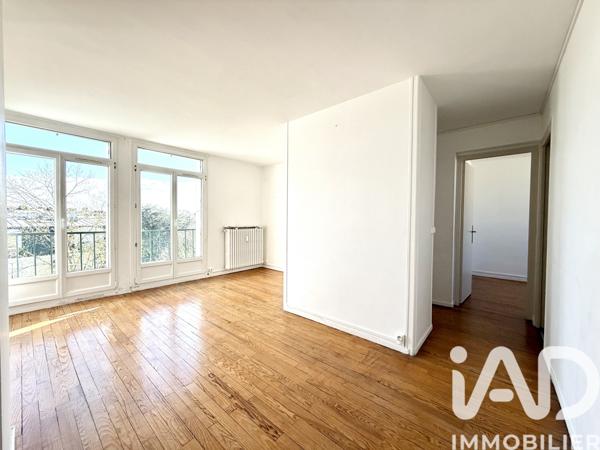Appartement à vendre 4 pièces 61 m² Le Chesnay-Rocquencourt
