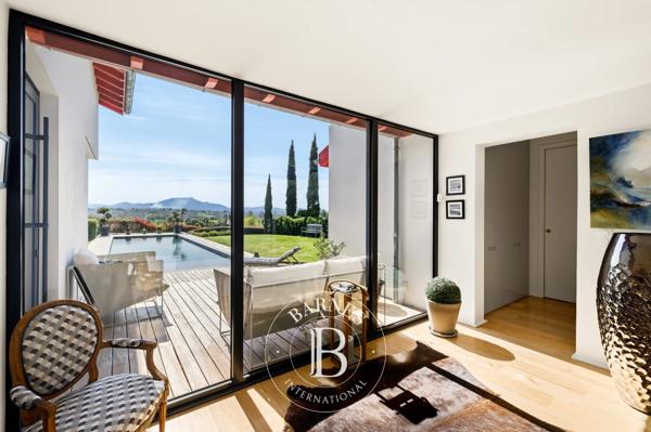 Arcangues, Maison 3 Chambres -  220 m² à vendre