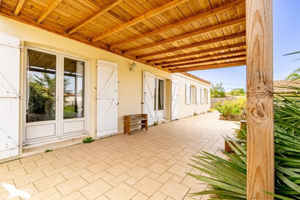 Maison à vendre 416 960 € Saint-Philbert-de-Grand-Lieu 5 p 138 m² DPE D