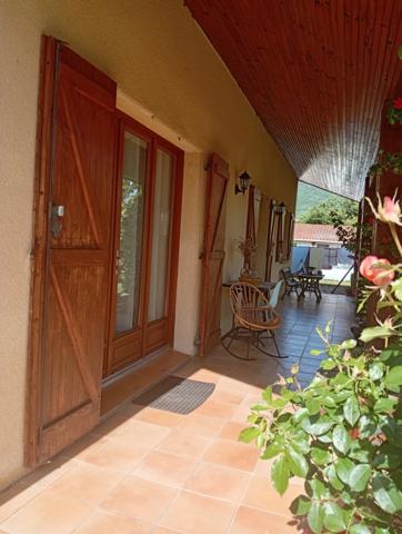 Maison à vendre 4 pièces proche de FOIX (09)