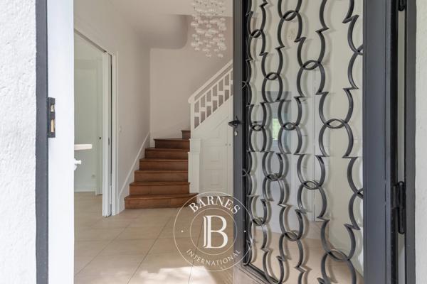 Sainte-Foy-lès-Lyon, Propriété 3 Chambres -  163 m² à vendre