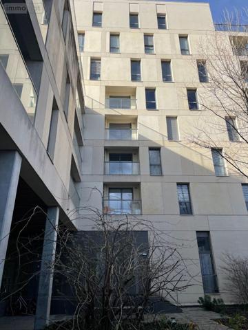 Studio à vendre à Bordeaux en Gironde (33100), ref : 11548/176   
Bastide