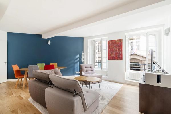 Appartement Paris 8 e - EUROPE