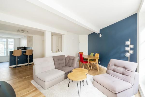 Appartement Paris 8 e - EUROPE