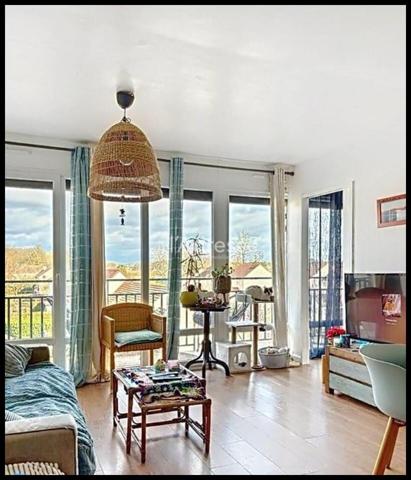 TOURNAN-EN-BRIE - Appartement Lumineux 4 Pièces de 65 m² - 3 Chambres - Avec Parking et Cave