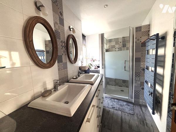 Maison Distre 5 pièce(s) 108 m2