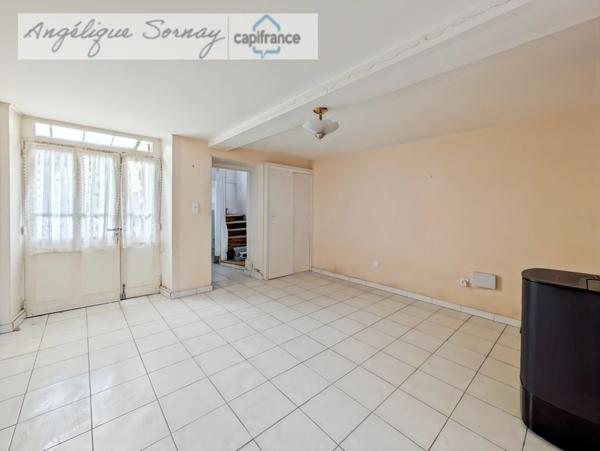 Maison à vendre 5 pièces SELLIERES (39)