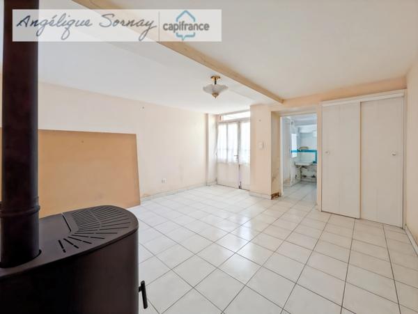 Maison à vendre 5 pièces SELLIERES (39)