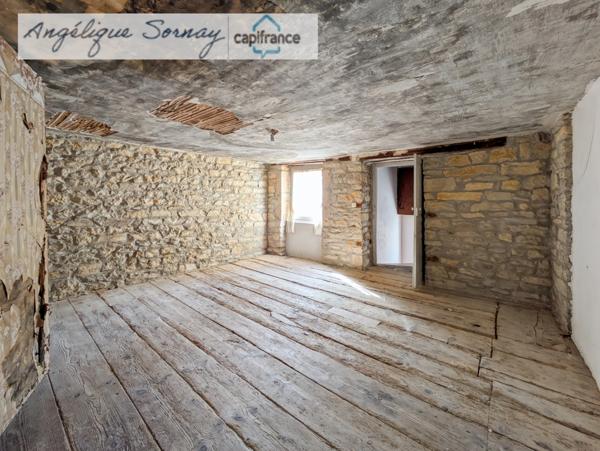 Maison à vendre 5 pièces SELLIERES (39)