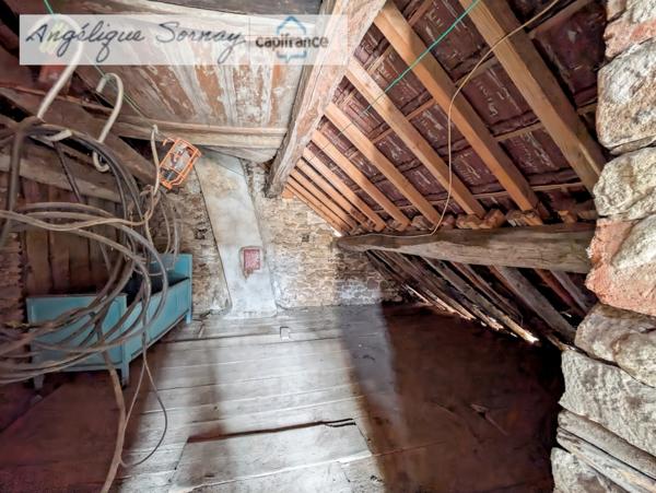 Maison à vendre 5 pièces SELLIERES (39)