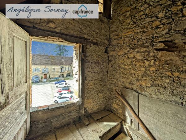 Maison à vendre 5 pièces SELLIERES (39)