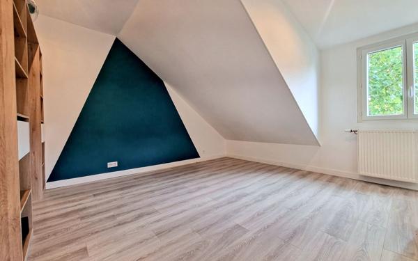 Maison à vendre    7 pièces • 177,45 m2 Villiers-sur-Marne