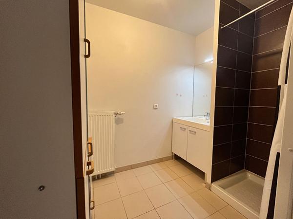 BEAU T2 AVEC BALCON A MAROMME (76150)