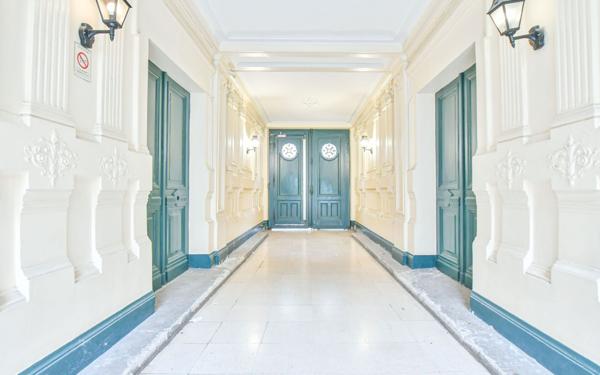 Appartement à vendre    6 pièces • 116 m2 Paris 18