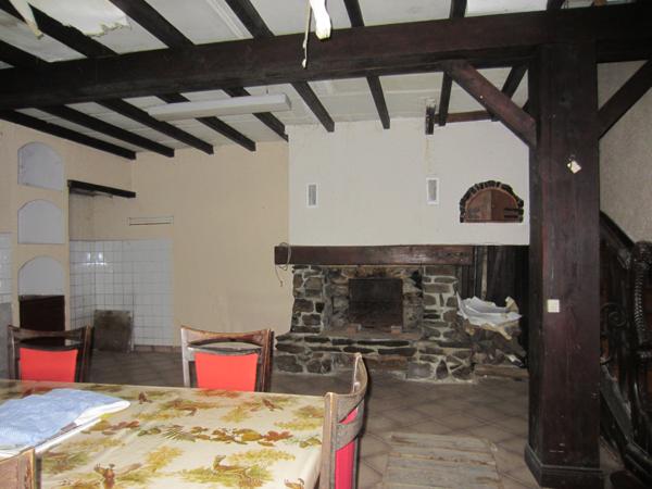 Couflens (09140) Belle maison de village.