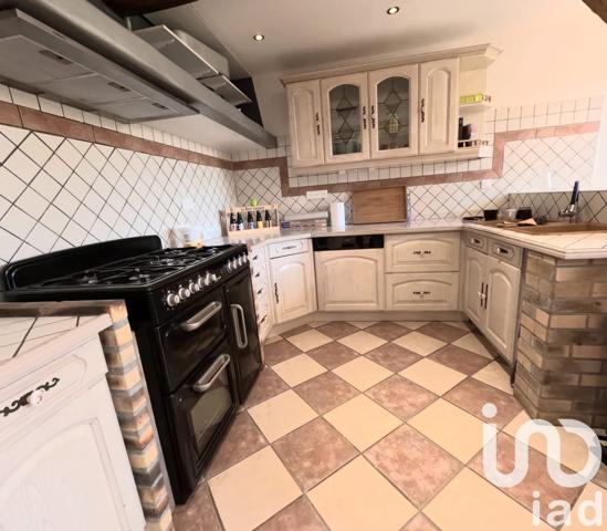 Maison 5 pièces de 150 m² à Les Clérimois (89190)