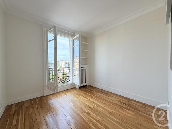 Appartement F5 à vendre  5 pièces - 92,81 m2 COURBEVOIE - 92