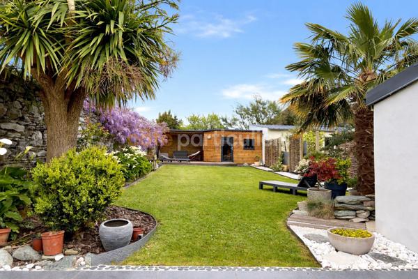 Vente Maison130 m² - 5 Pièces - CHERBOURG EN COTENTIN (50120)