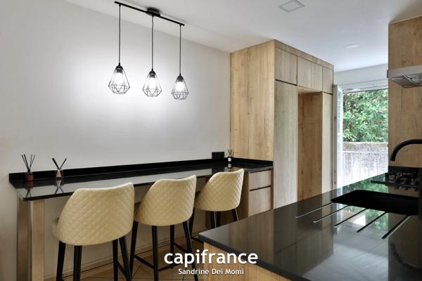 TASSIN LA DEMI LUNE - Appartement T4 de 81,51 m² avec balcon et cave + garage en sus