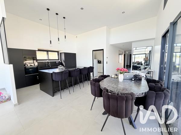 Maison à vendre 5 pièces 148 m² Anneyron