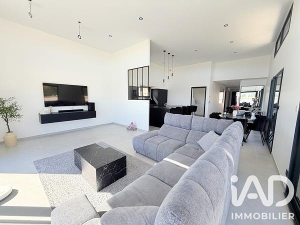 Maison à vendre 5 pièces 148 m² Anneyron