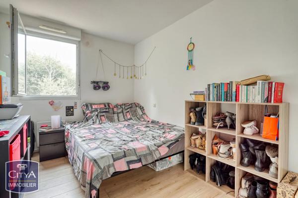 Appartement à vendre 3 pièces 65.23m² Thil (31530)