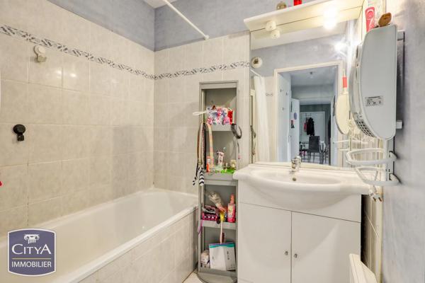 Appartement à vendre 3 pièces 65.23m² Thil (31530)