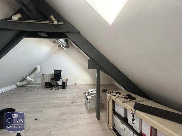 Immeuble à vendre 325.11m² Orléans (45000)