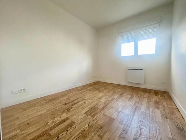 6 pièces 105 m2 Quartier Village Immeuble récent faibles charges