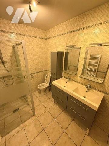 Maison à vendre à Hesdin-la-Forêt (62140) dans le Pas-de-Calais (62)

À vendre, maison avec u...